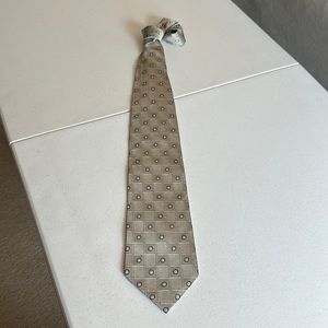 Tie